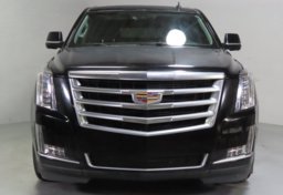 2017 Cadillac Escalade Luxury - Image 11