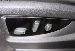 2017 Cadillac Escalade Luxury - Image 47