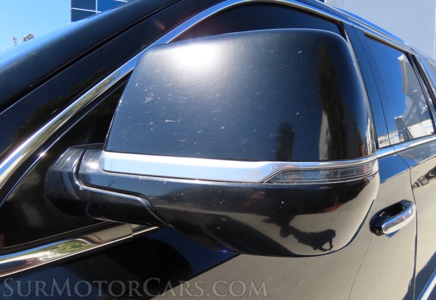 2017 Cadillac Escalade Luxury - Image 17