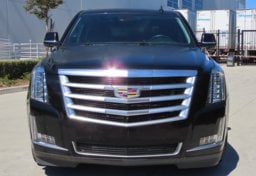 2017 Cadillac Escalade Luxury - Image 11