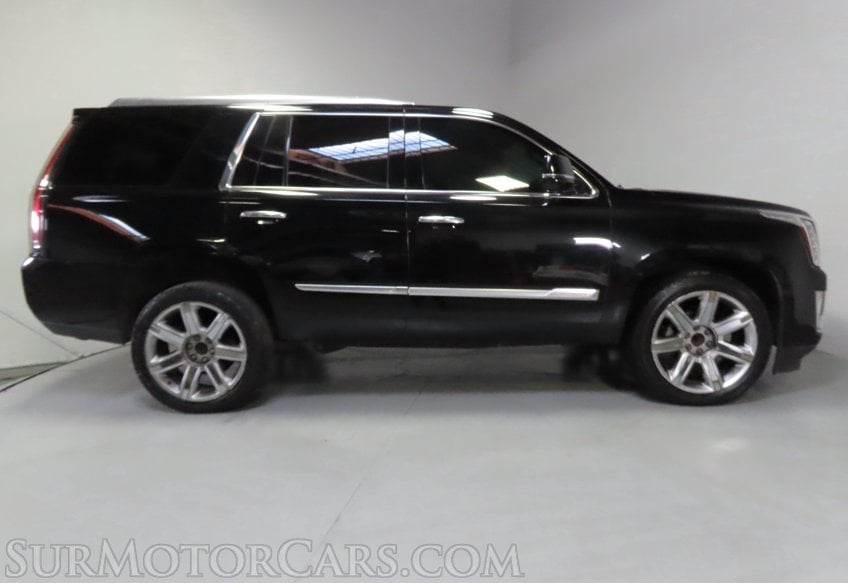 2017 Cadillac Escalade Luxury - Image 9