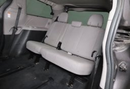 2016 Toyota Sienna AWD Limited - Image 27