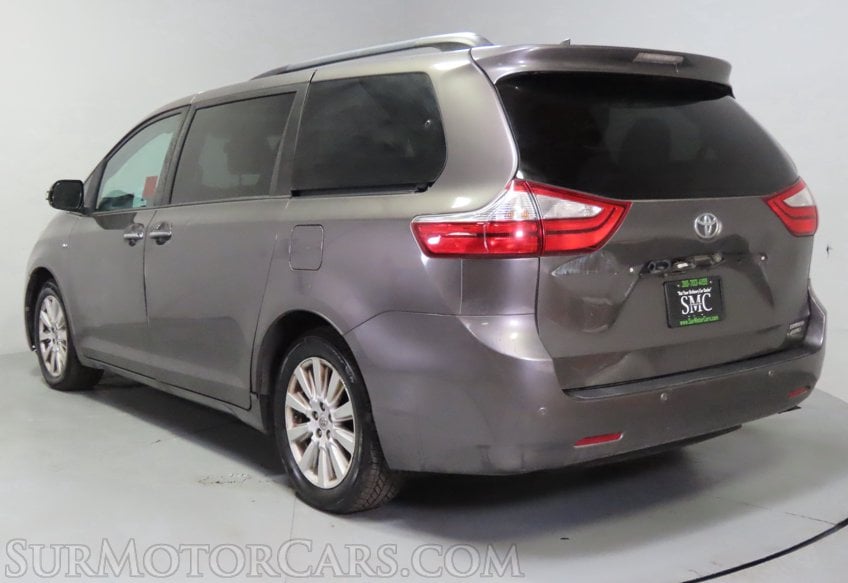 2016 Toyota Sienna AWD Limited - Image 5