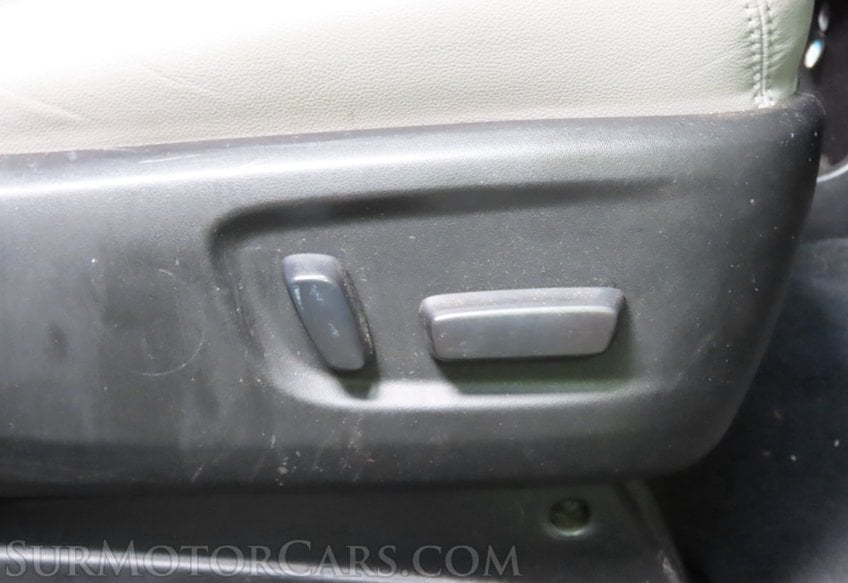 2016 Toyota Sienna AWD Limited - Image 45