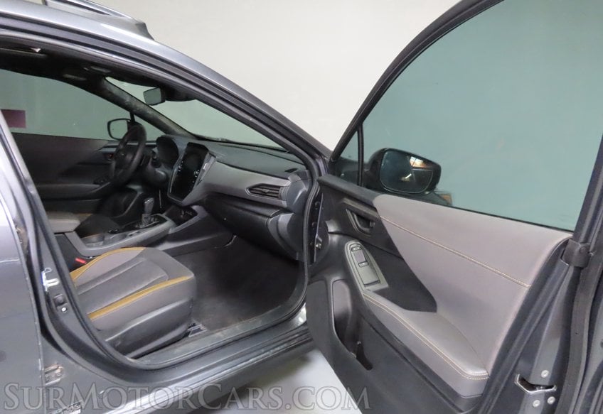 2025 Subaru Crosstrek Sport - Image 32
