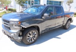 2022 Chevrolet Silverado 1500 RST - Image 2