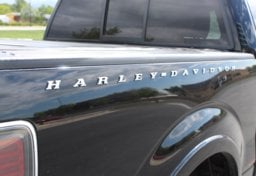 2011 Ford F-150 Harley Davison - Image 25