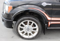 2011 Ford F-150 Harley Davison - Image 73