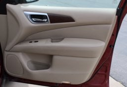 2020 Nissan Pathfinder - Image 53