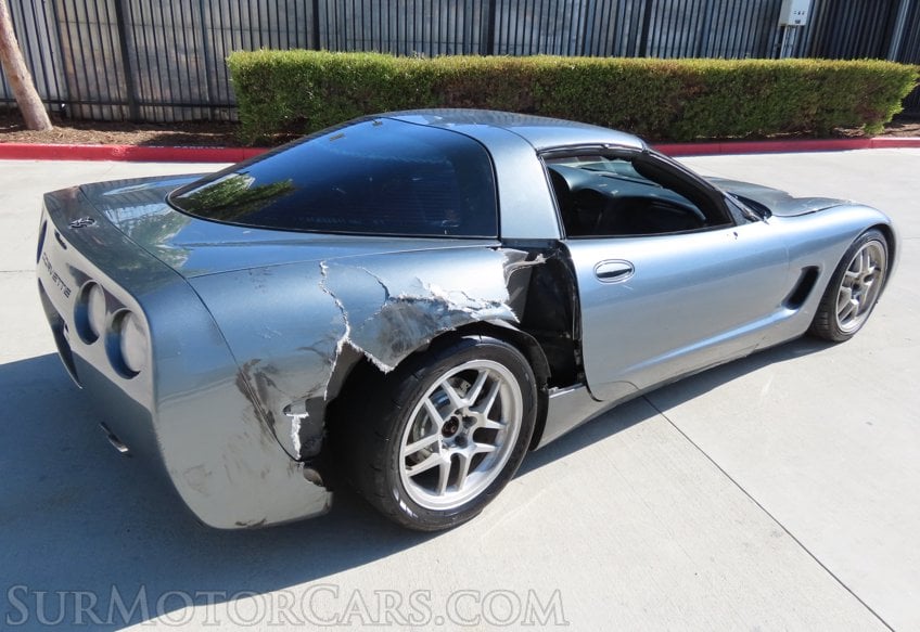 2004 Chevrolet Corvette - Image 9