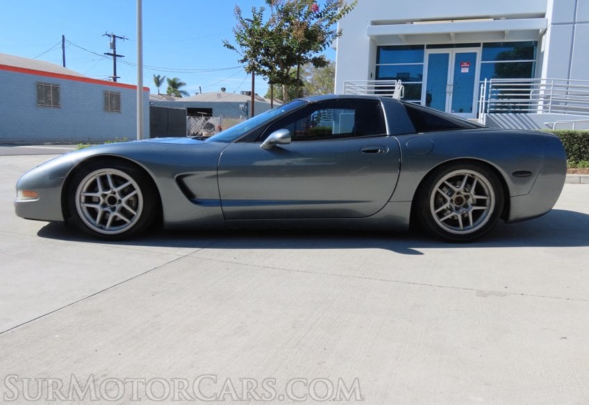 2004 Chevrolet Corvette - Image 5