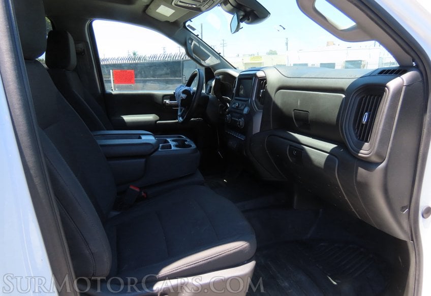 2024 Chevrolet Silverado 2500HD - Image 25