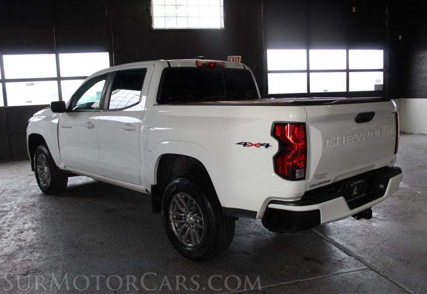 2023 Chevrolet Colorado 4x4 LT - Image 6