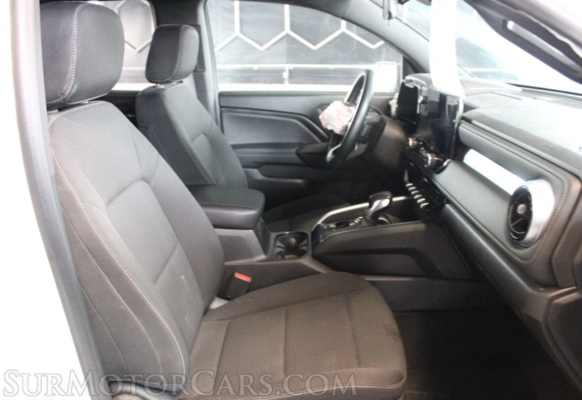 2023 Chevrolet Colorado 4x4 LT - Image 55