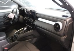 2023 Chevrolet Colorado 4x4 LT - Image 54