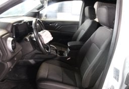 2023 Chevrolet Colorado 4x4 LT - Image 62
