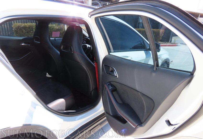 2015 Mercedes-Benz GLA 45 AMG - Image 14