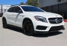 2015 Mercedes-Benz GLA  45 AMG - Image 4