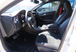 2015 Mercedes-Benz GLA  45 AMG - Image 38