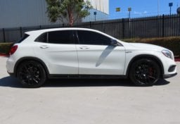 2015 Mercedes-Benz GLA  45 AMG - Image 5