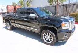 2014 GMC Sierra 1500 Denali 6.2L - Image 2