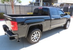 2014 GMC Sierra 1500 Denali 6.2L - Image 7