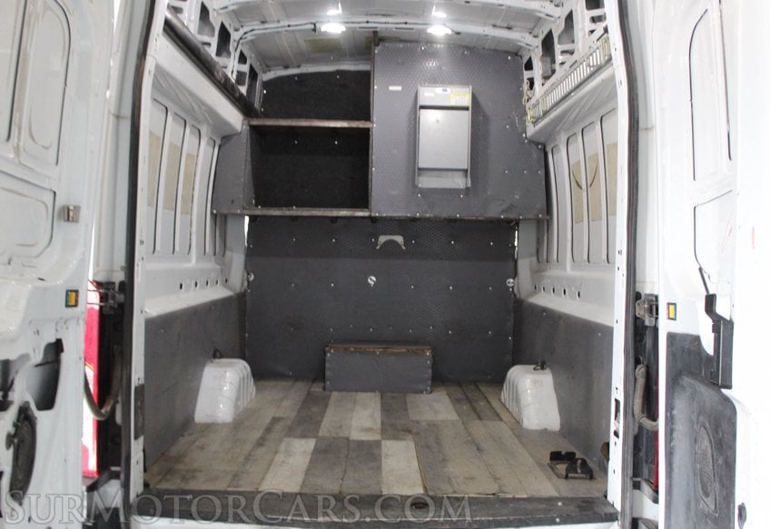 2019 Ford Transit high roof - Image 35