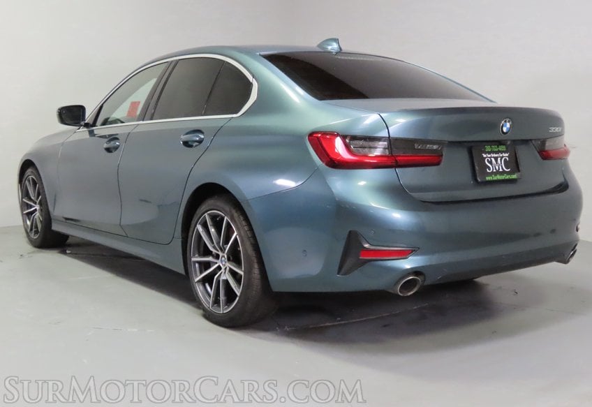 2021 BMW 3 Series 330i - Image 8