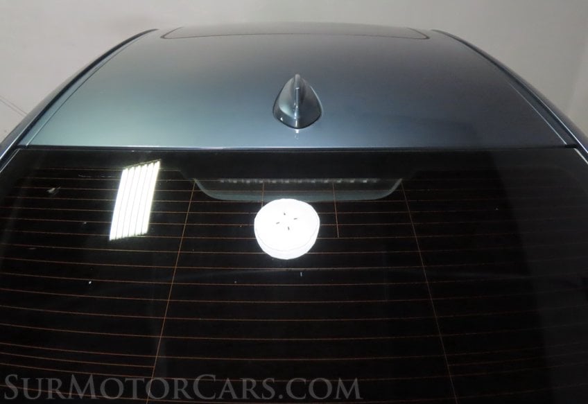2021 BMW 3 Series 330i - Image 15