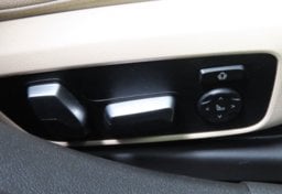 2021 BMW 3 Series 330i - Image 46