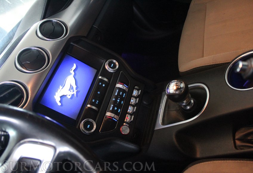 2020 Ford Mustang - Image 43