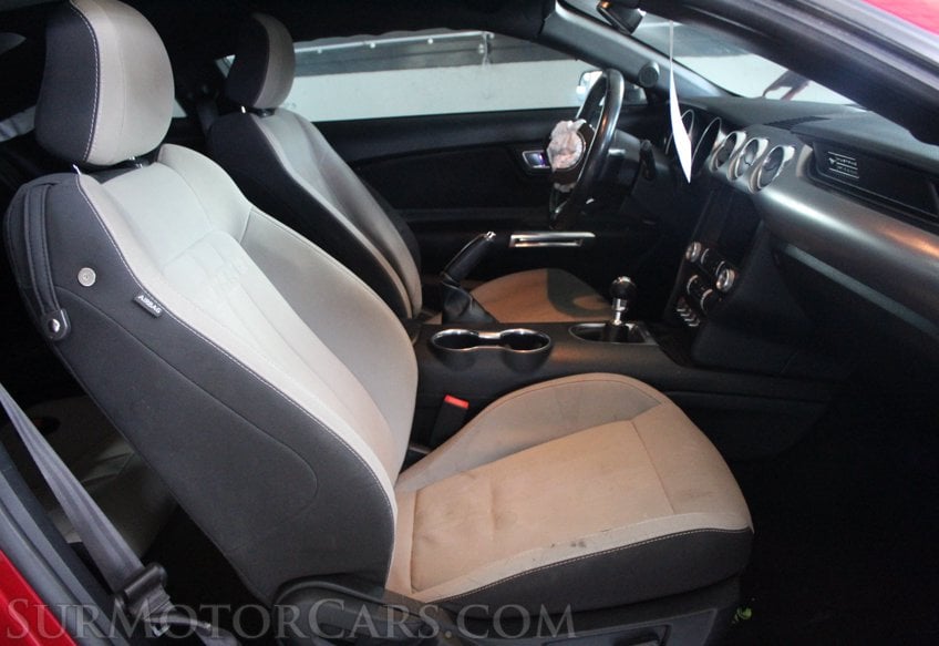 2020 Ford Mustang - Image 30