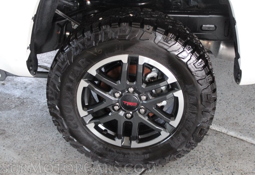 2025 Toyota Tacoma - Image 26