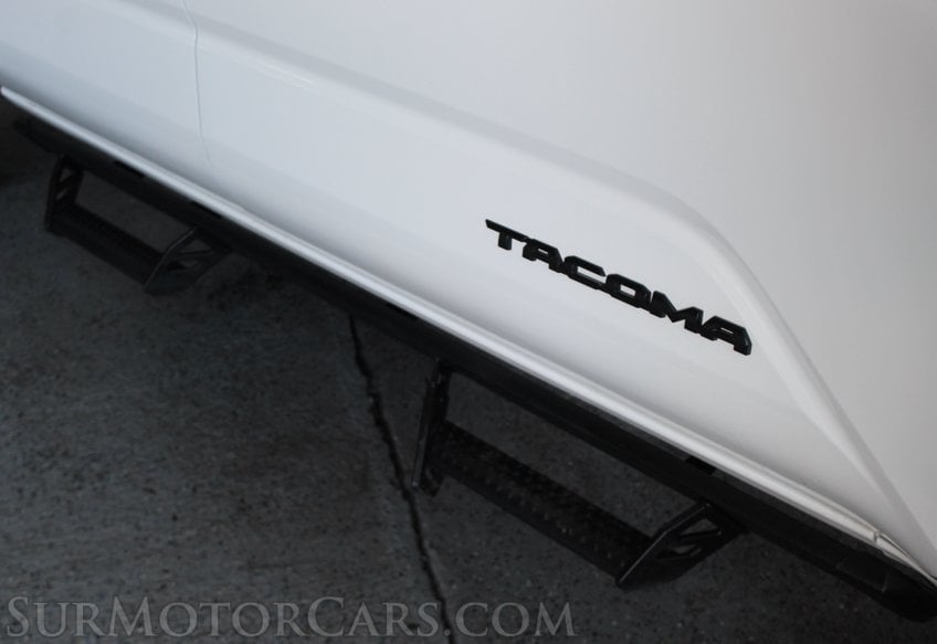 2025 Toyota Tacoma - Image 40