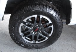 2025 Toyota Tacoma - Image 17