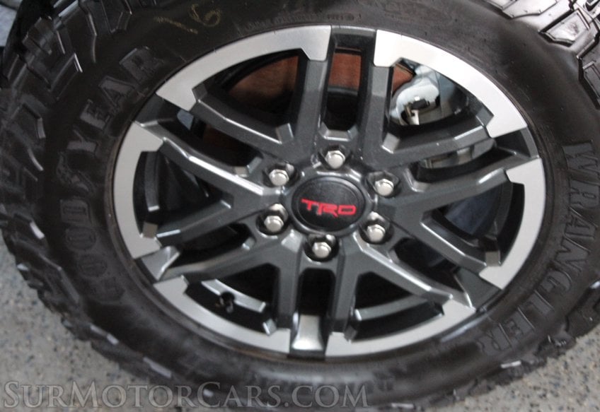 2025 Toyota Tacoma - Image 65