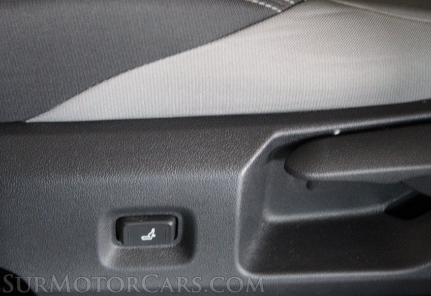 2025 Toyota Tacoma - Image 48