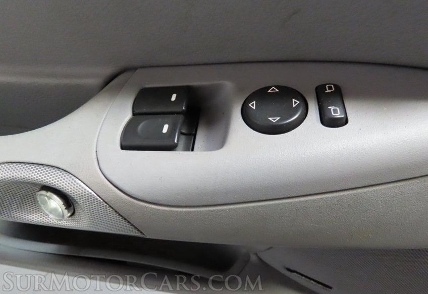 2005 Chevrolet Corvette - Image 24