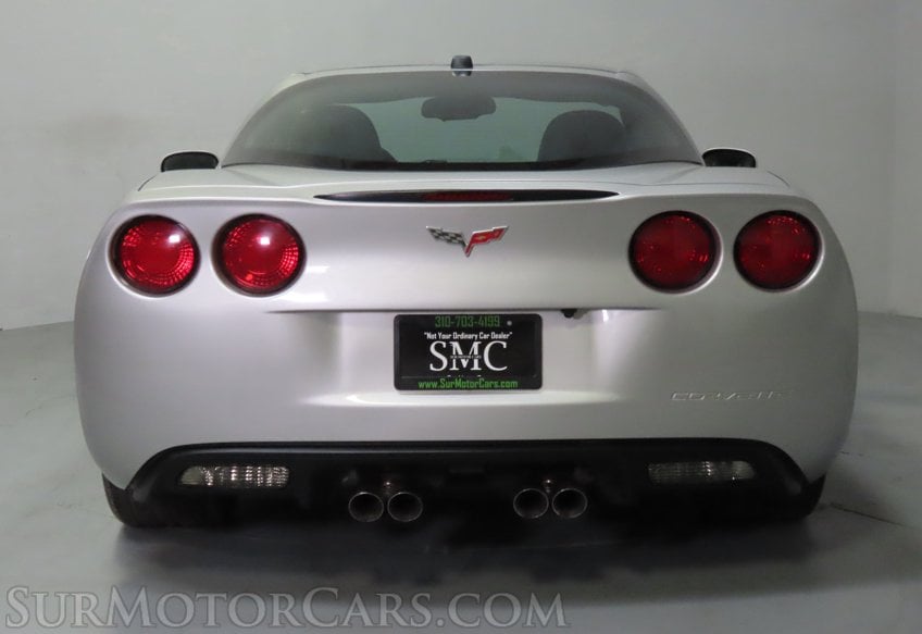2005 Chevrolet Corvette - Image 11