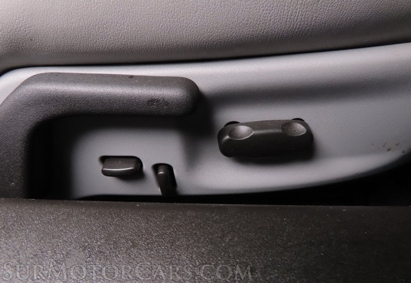 2005 Chevrolet Corvette - Image 35
