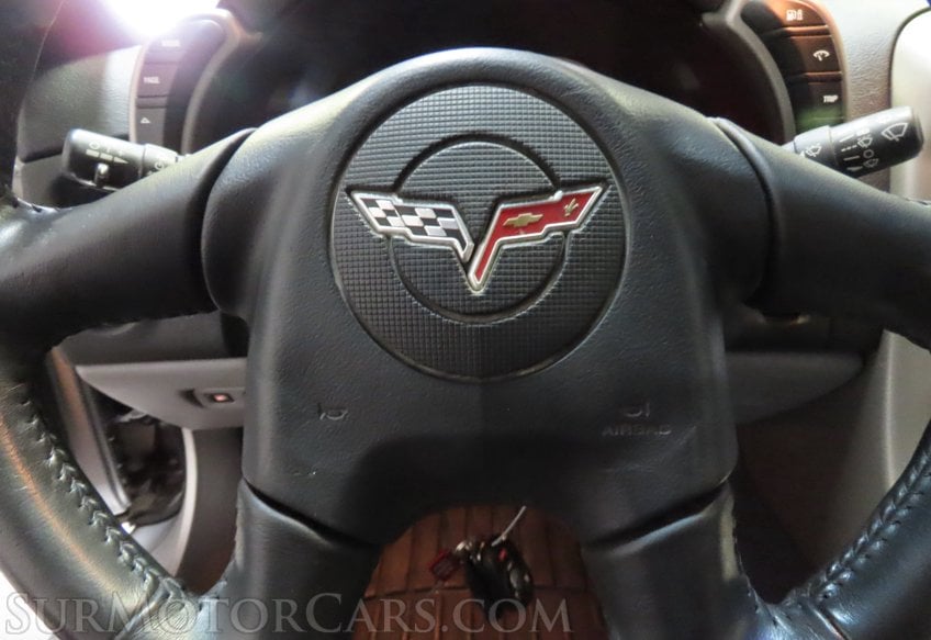 2005 Chevrolet Corvette - Image 20