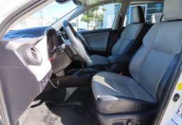 2016 Toyota RAV4 Limited AWD - Image 30