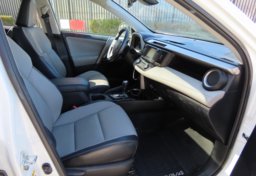 2016 Toyota RAV4 Limited AWD - Image 26