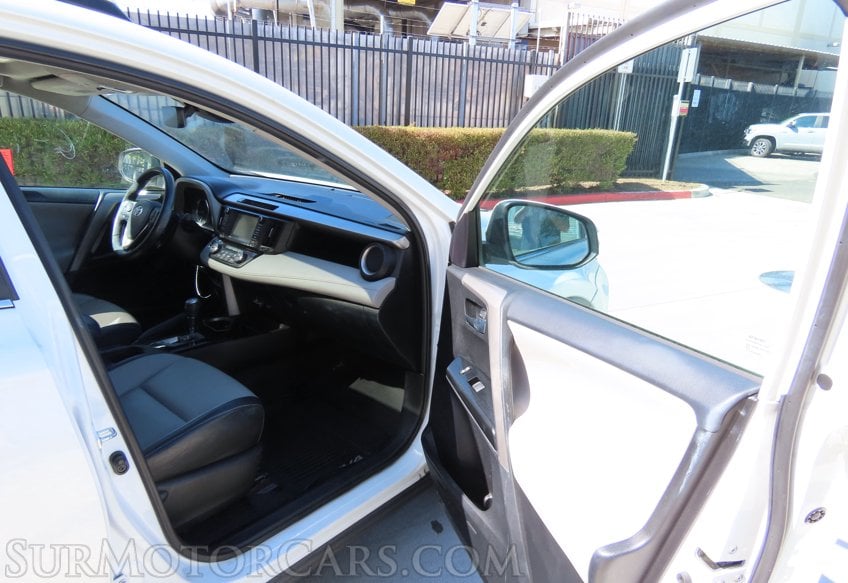 2016 Toyota RAV4 Limited AWD - Image 22