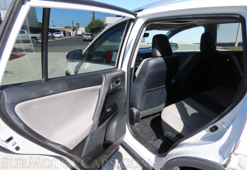2016 Toyota RAV4 Limited AWD - Image 23
