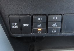 2016 Toyota RAV4 Limited AWD - Image 45