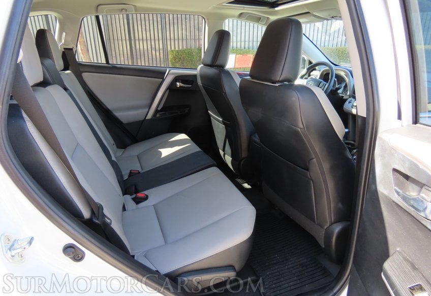 2016 Toyota RAV4 Limited AWD - Image 28