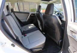 2016 Toyota RAV4 Limited AWD - Image 28