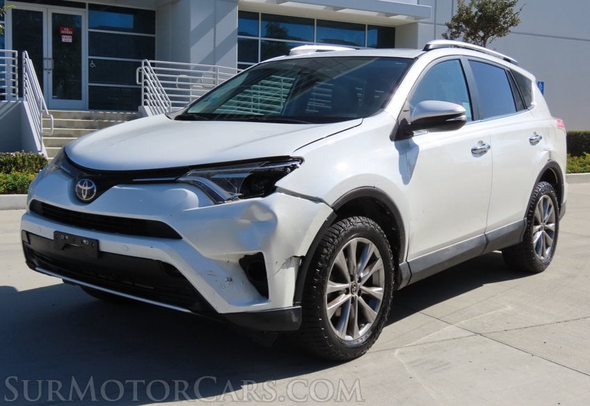 2016 Toyota RAV4 Limited AWD - Image 4