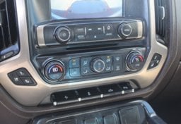 2016 GMC Sierra 2500HD Denali - Image 47